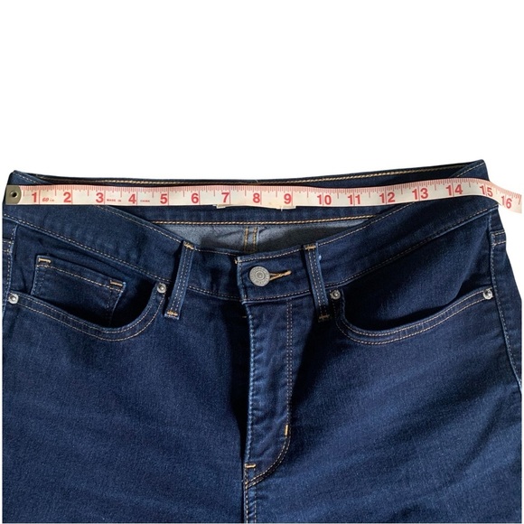 Women’s Levi’s 311 shaping skinny jeans size 30 - Picture 11 of 15